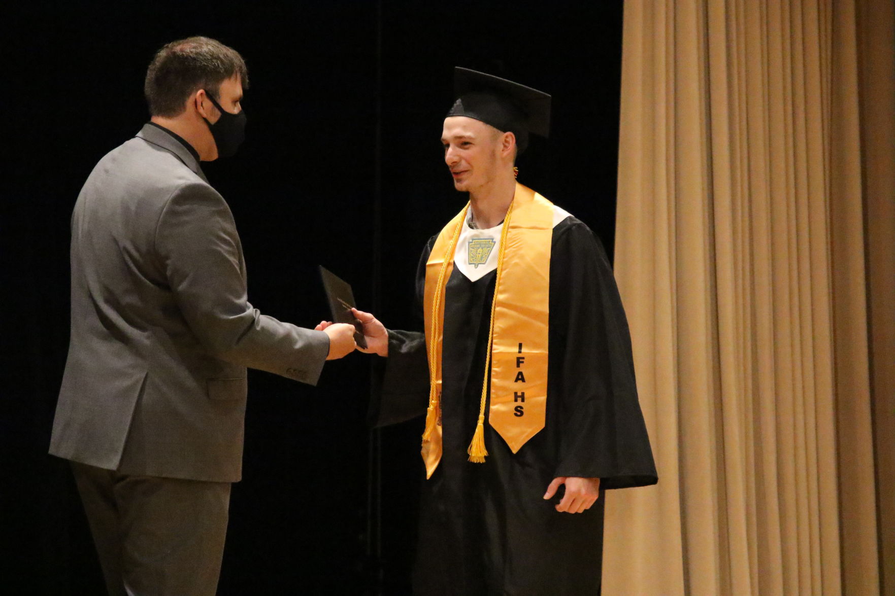 IFA_Grad1817.JPG